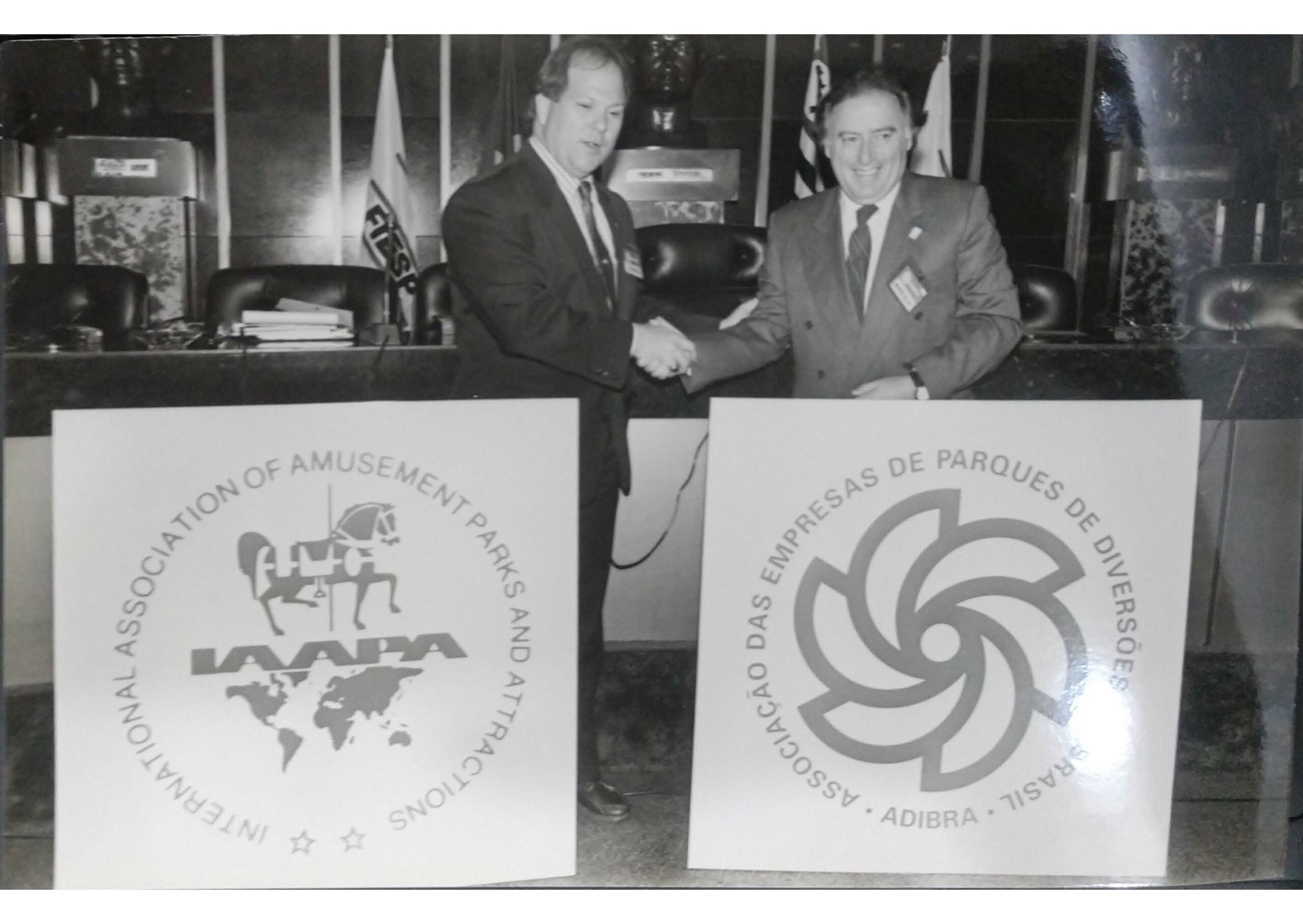 Setor de parques brasileiros celebra os 35 anos da ADIBRA com evento histórico em São Paulo