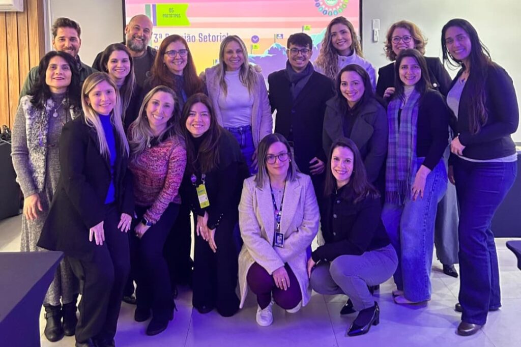 Blue Tree Towers Millenium Porto Alegre recebe gestores de eventos e viagens corporativas em reunião setorial da Alagev