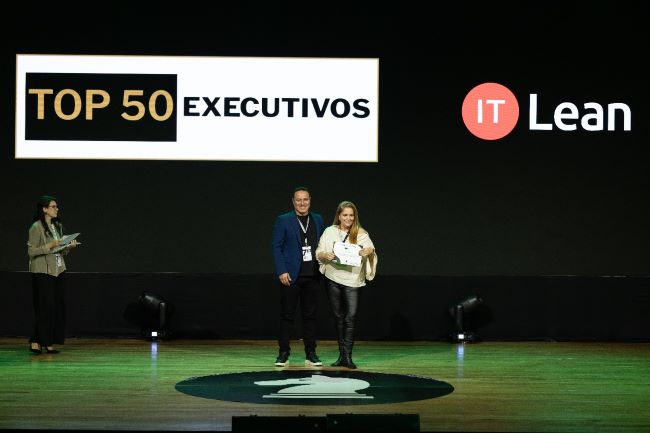 Flávia Zülzke, dos Hotéis Deville, está entre os TOP 50 Executivos de Destaque em Vendas & Marketing de 2024