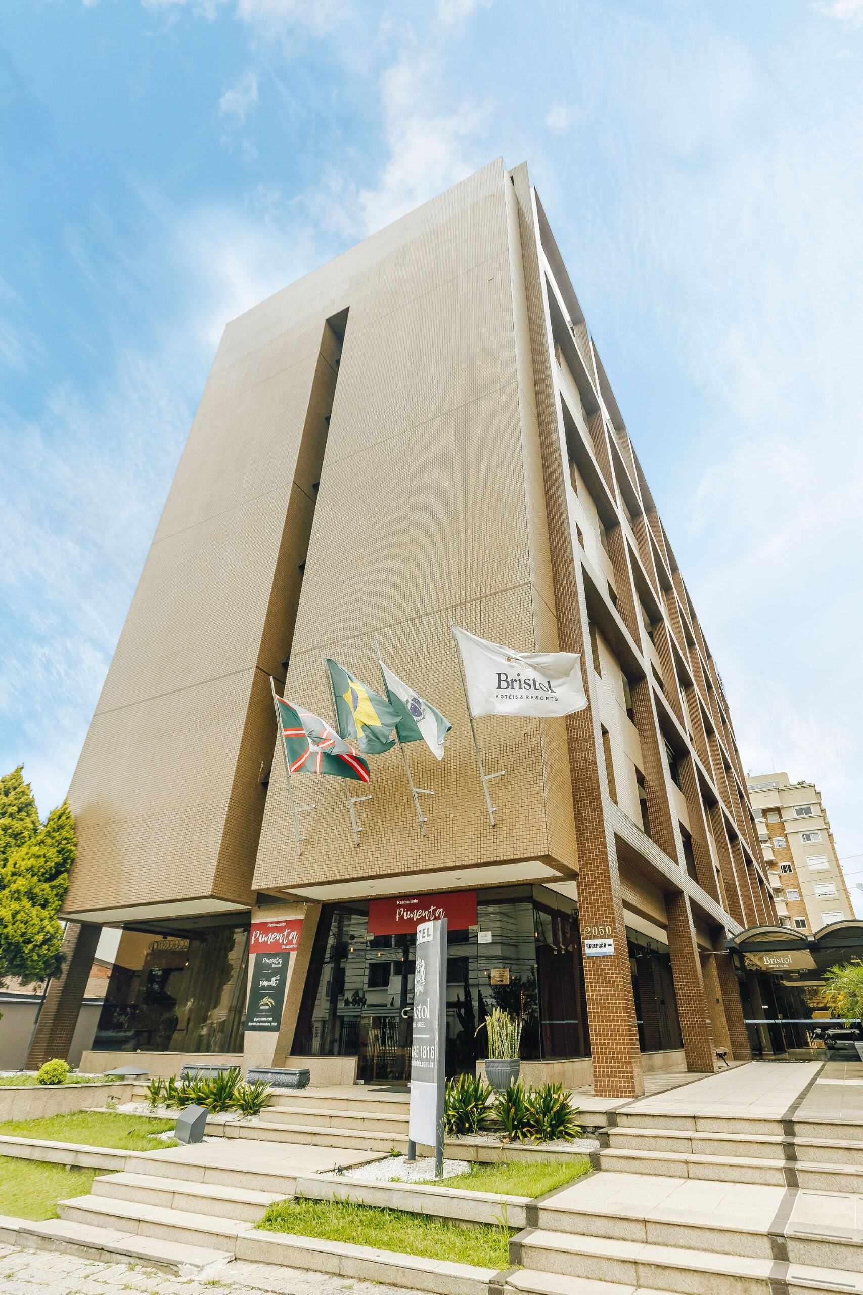 Bristol Upper Hotel passa por reforma estratégica com reposicionamento