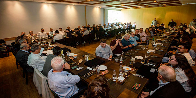 ALMOÇO ANUAL E PREMIAÇÕES DESTAQUE 2025 DO SINDAL