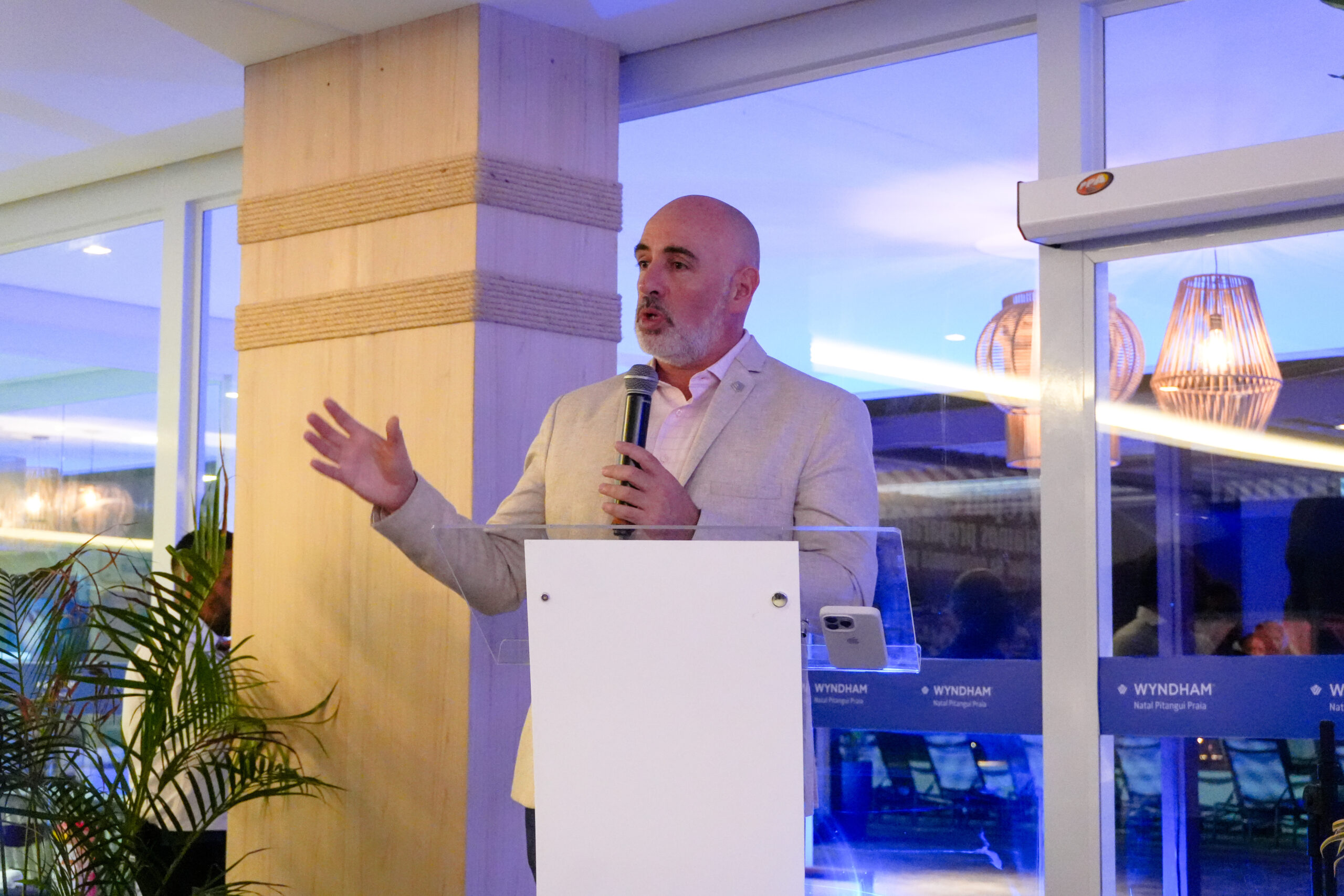 Wyndham Hotels & Resorts inaugura seu primeiro hotel à beira-mar em Natal